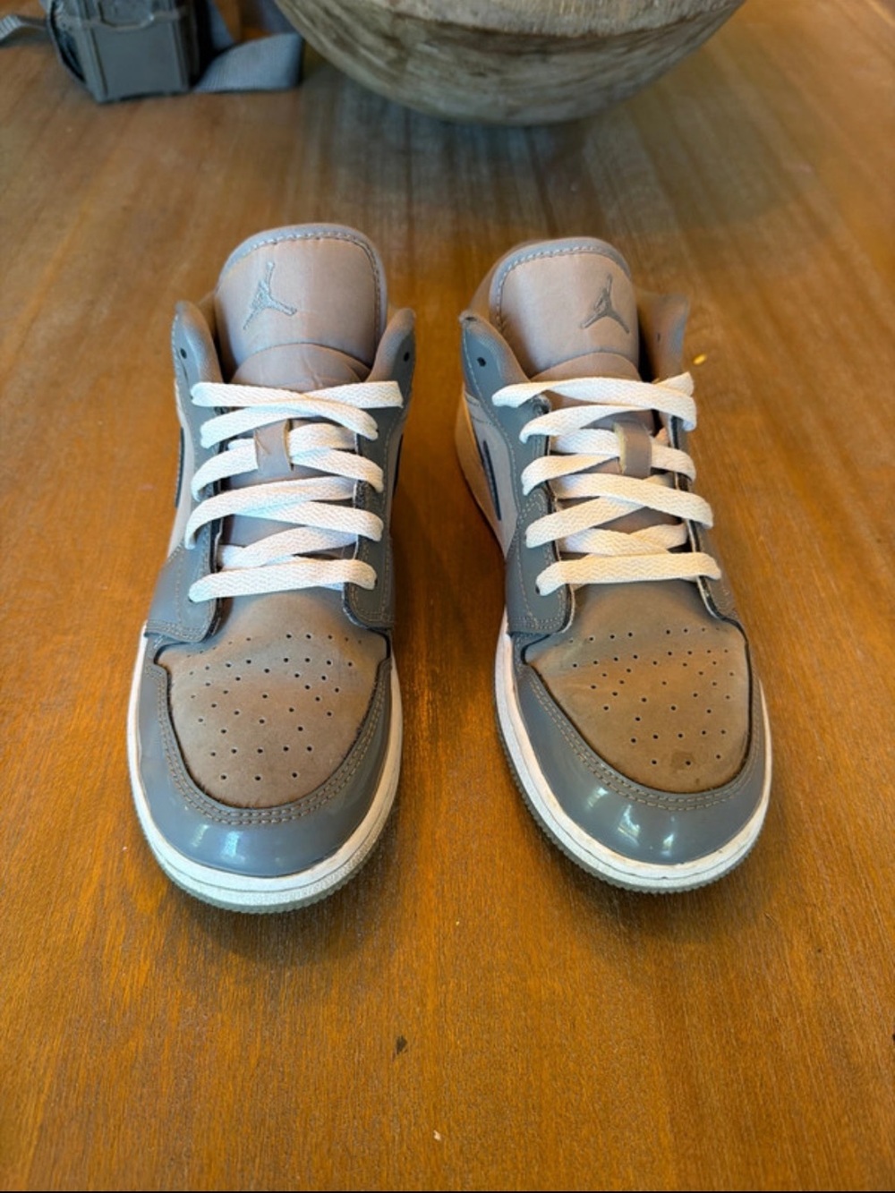 Jordan Kids Grey and White Low-Top Sneakers